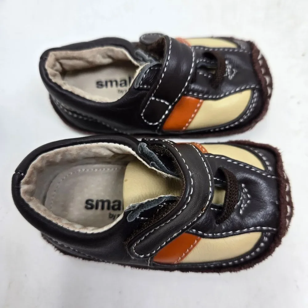SMALLER by SEE KAI RUN‎ Stylish Kids Suede Shoes Sneakers 6-9 Months
